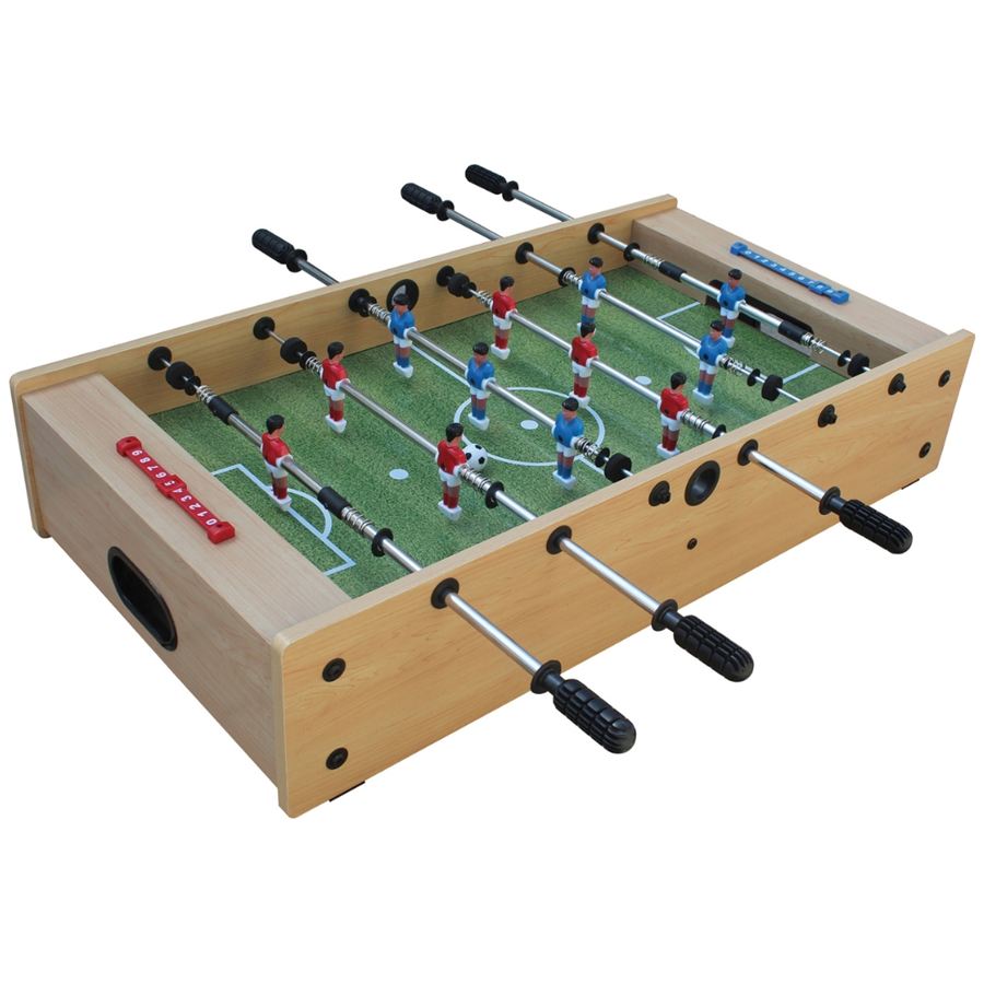 Tischkicker aus Holz mit Spielfiguren in Rot und Blau, schwarzen Griffen und eingebauten Torzählern auf grünem Spielfeld.